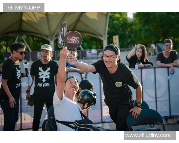 王敏分享滑板人生故事与成长历程的深度专访 王敏分享滑板人生故事与成长历程的深度专访