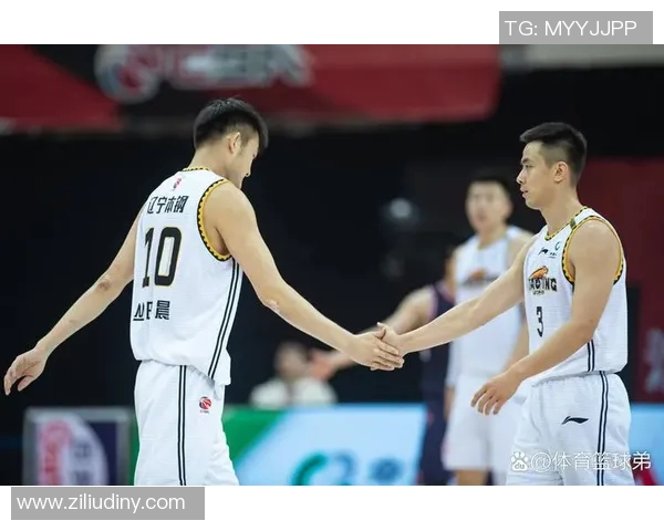 赵继伟荣膺本赛季最佳球员,展望未来成就非凡 赵继伟荣膺本赛季最佳球员,展望未来成就非凡